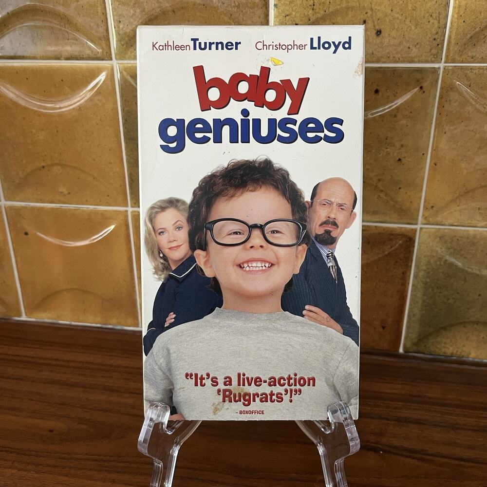 Baby Geniuses VHS 1999 Kathleen Turner Christopher Lloyd Columbia TriStar